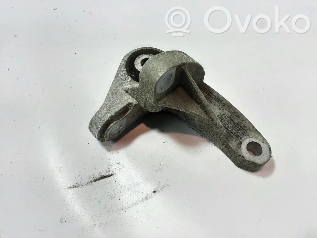 Ford Kuga I Gearbox mounting bracket 