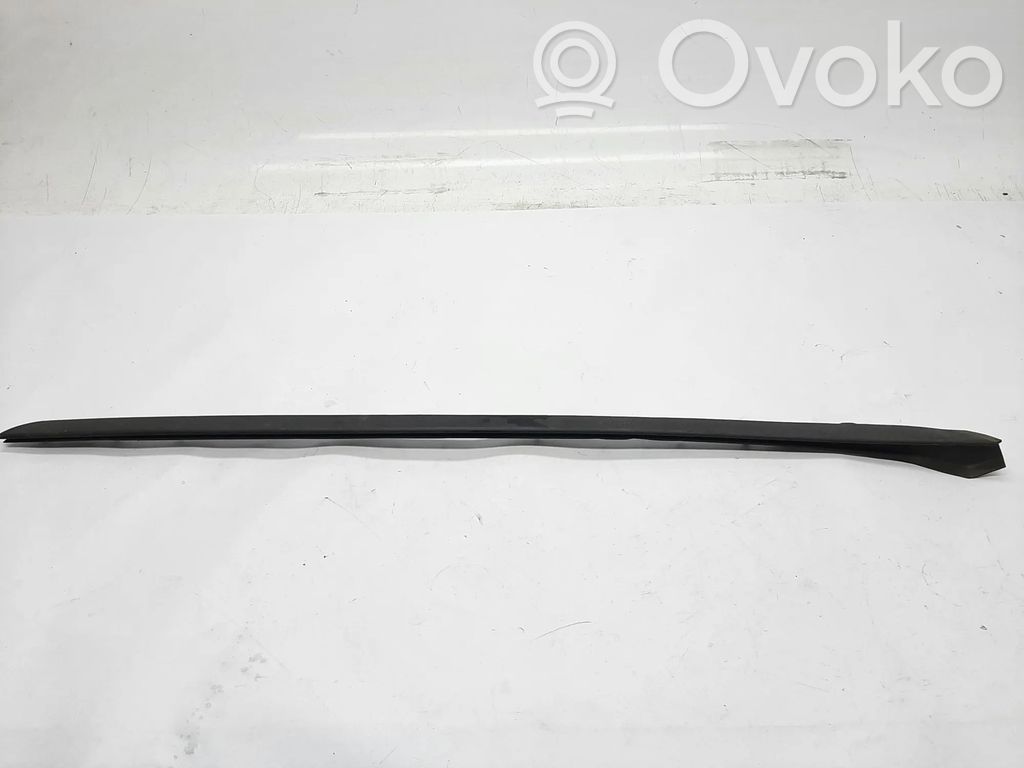 BMW 2 F45 Windshield trim 