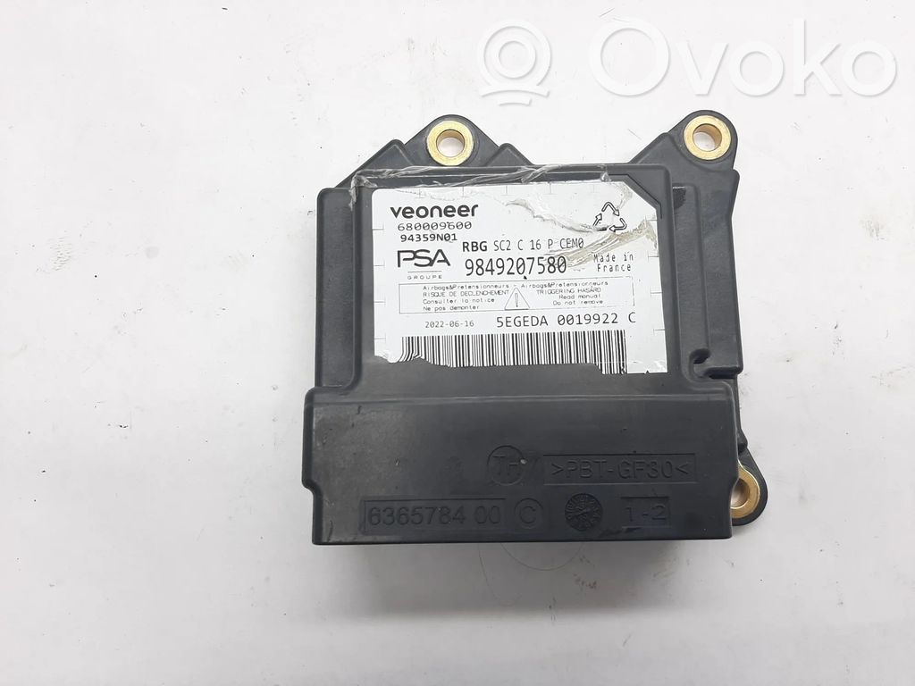 Opel Mokka B Airbag control unit/module 