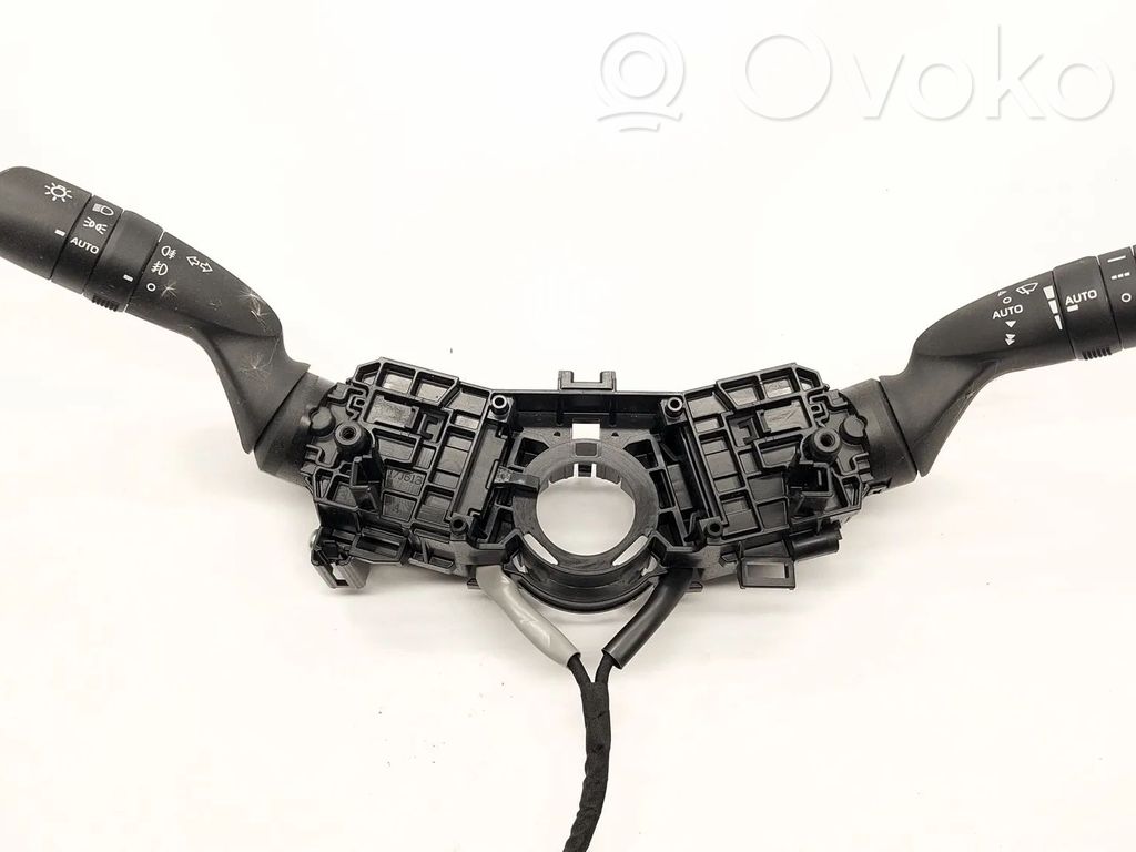Toyota RAV 4 (XA50) Indicator stalk 