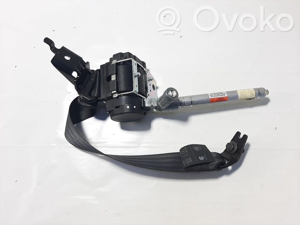 Volvo XC70 Cinturón trasero 