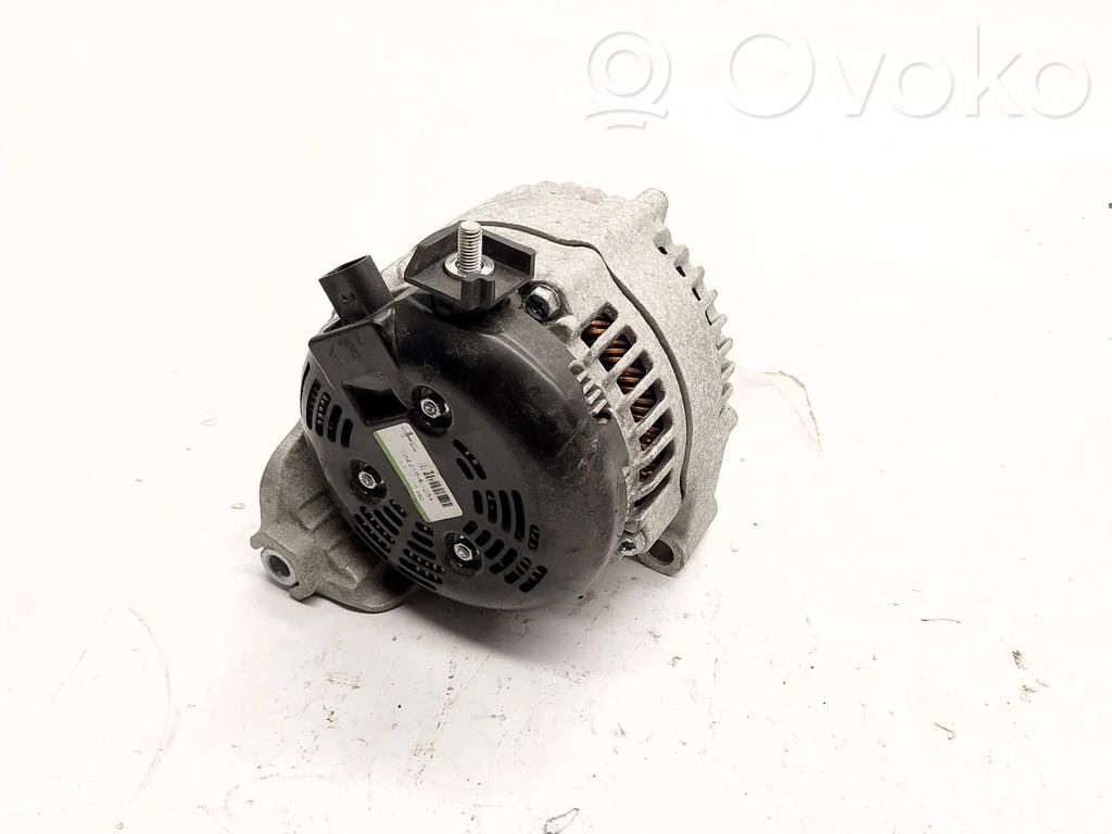 BMW 5 F10 F11 Ģenerators 