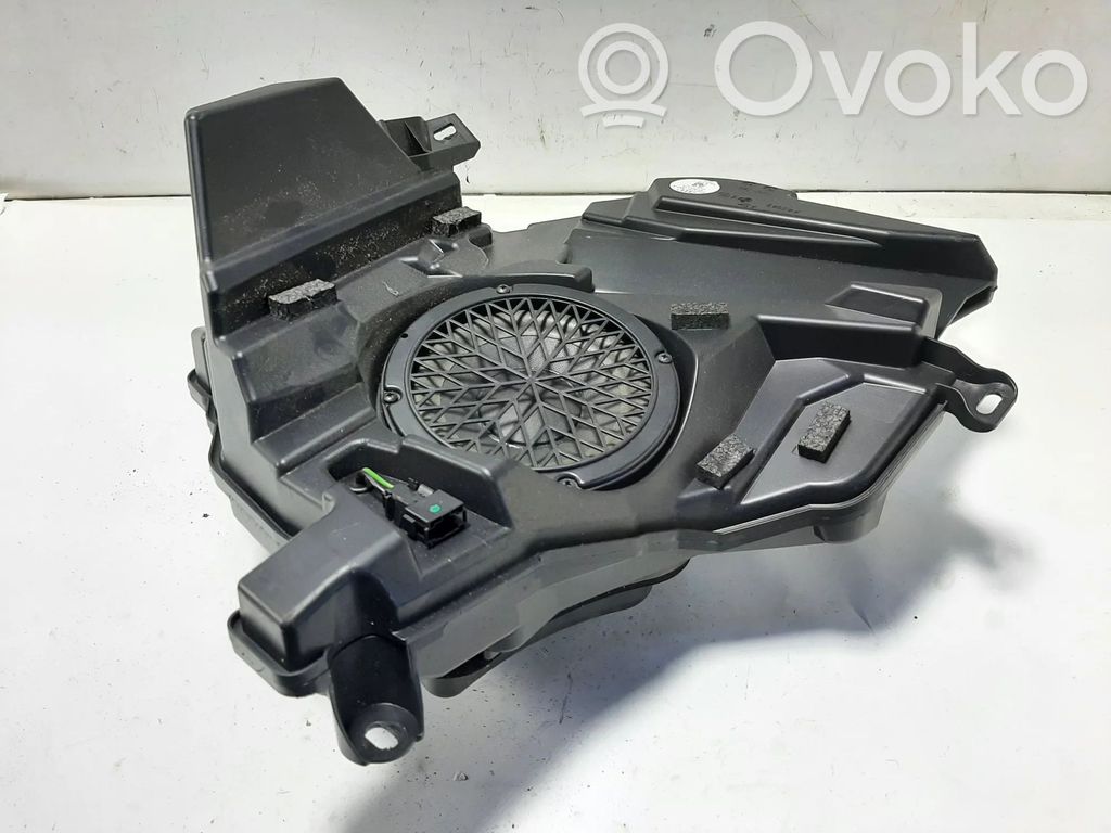 Audi A5 8T 8F Subwoofer 