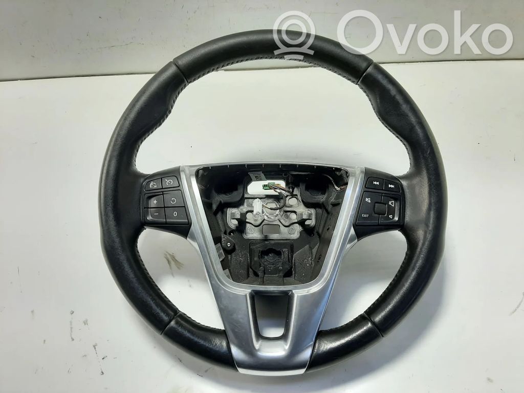 Volvo V40 Steering wheel 