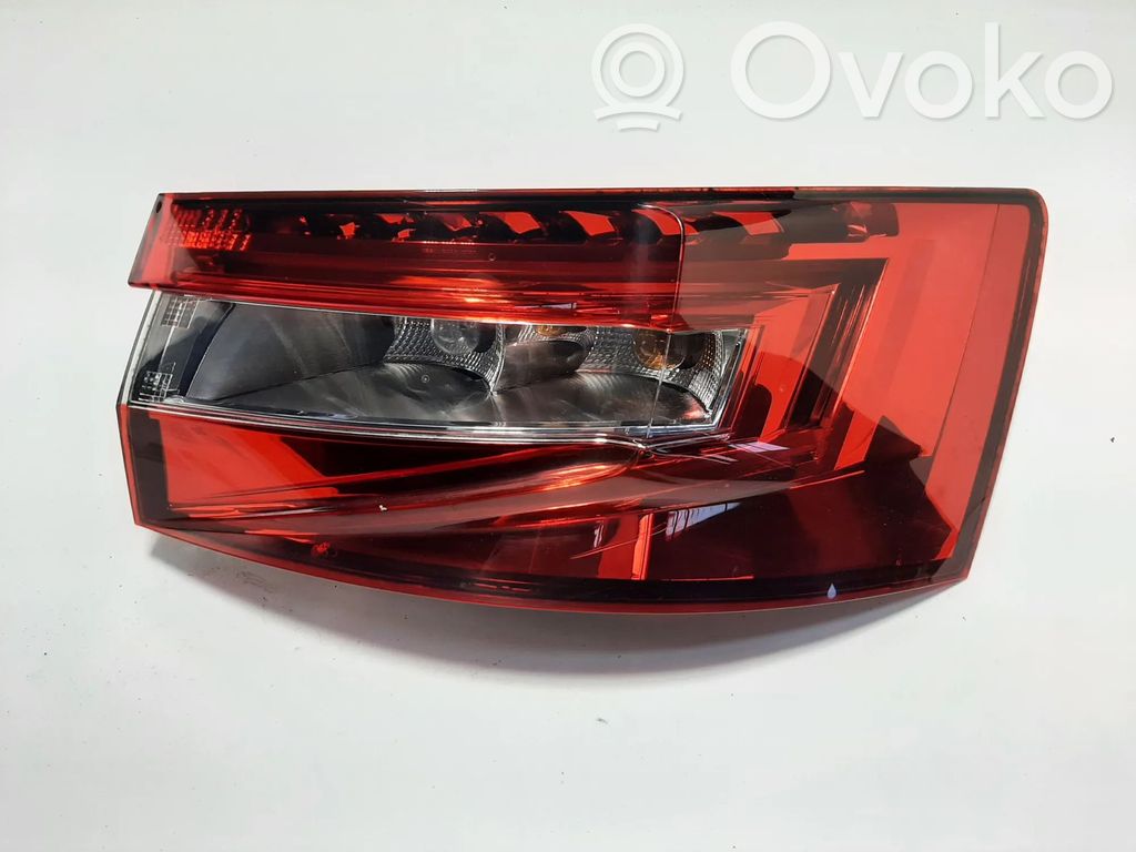Skoda Superb B8 (3V) Lampă spate în caroserie 