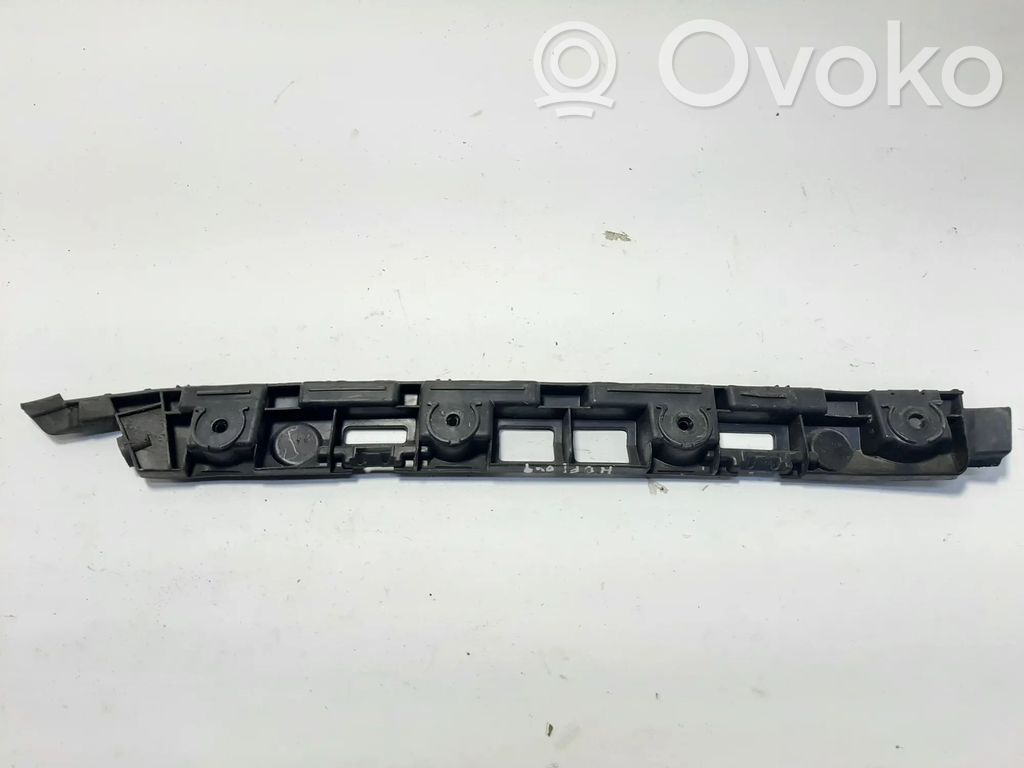 Skoda Superb B8 (3V) Suport montare bară spate 