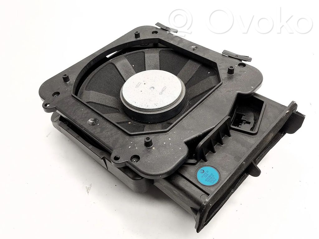 BMW X1 F48 F49 Subwoofer 