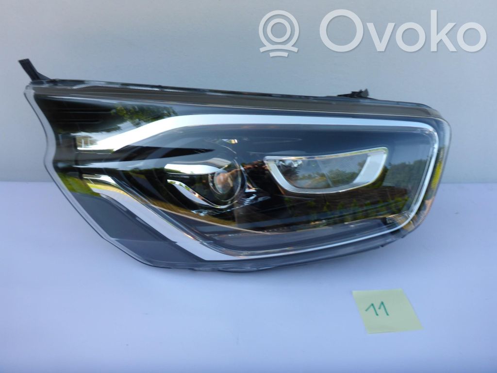 Ford Transit Custom Headlight/headlamp 