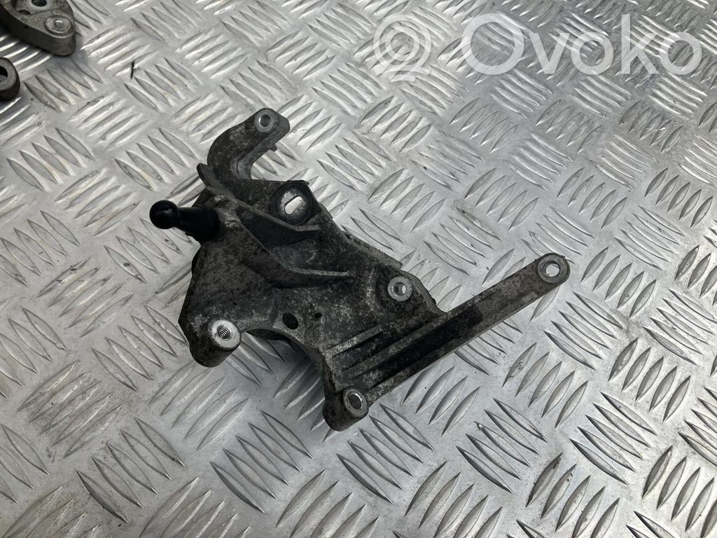 Ford Ecosport Vakuumventil Unterdruckventil Motorlager Motordämpfer 