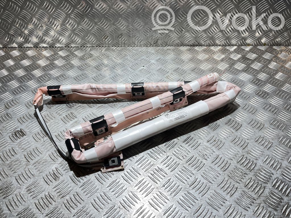 Ford Fiesta Kurtyna airbag 