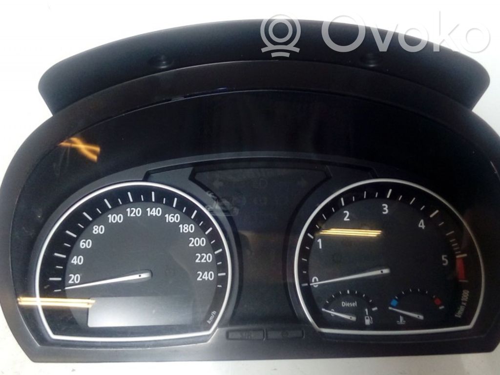 BMW X3 E83 Spidometrs (instrumentu panelī) 