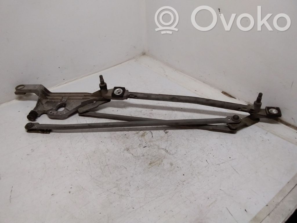 Ford Focus Front wiper linkage 