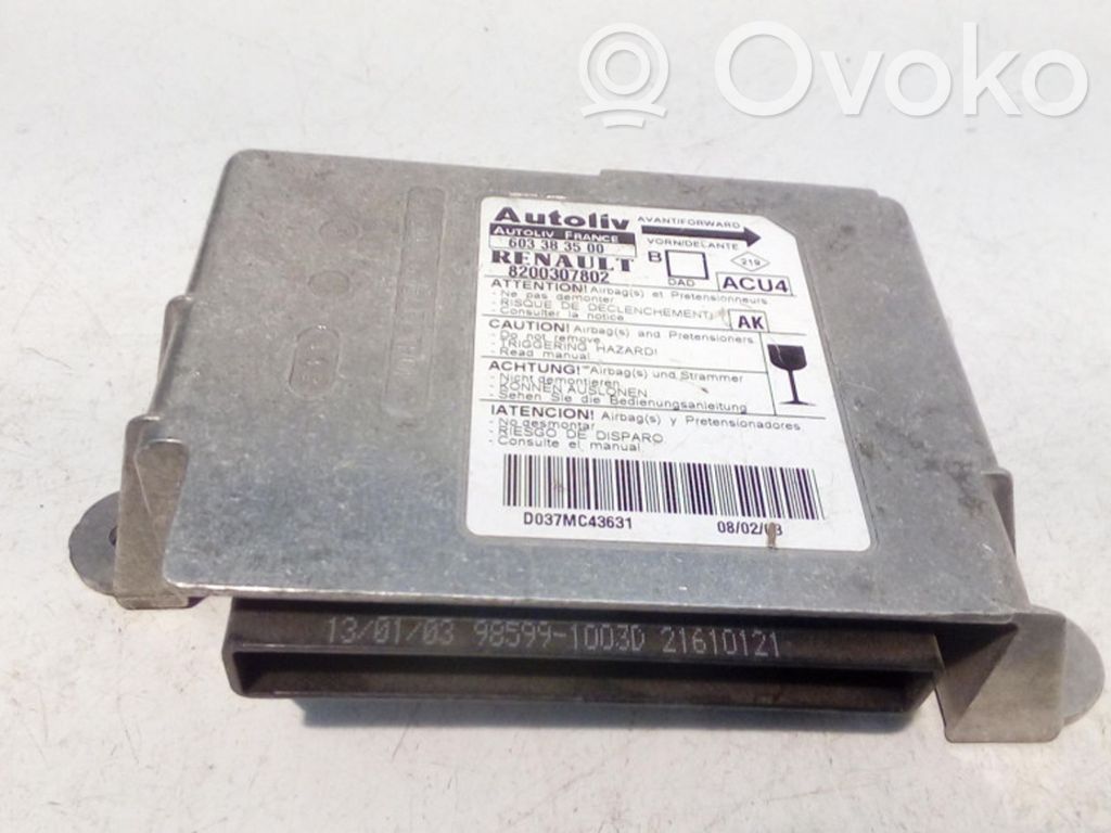 Renault Megane II Airbag control unit/module 