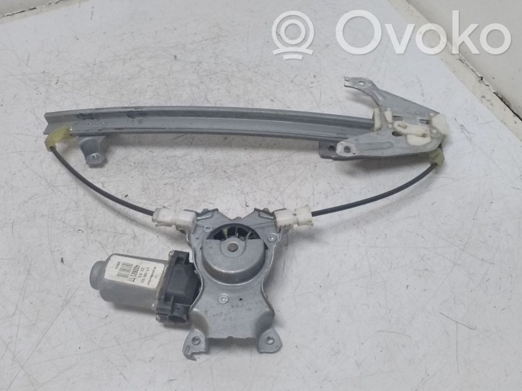 Nissan Primera Elektryczny podnośnik szyby drzwi tylnych 