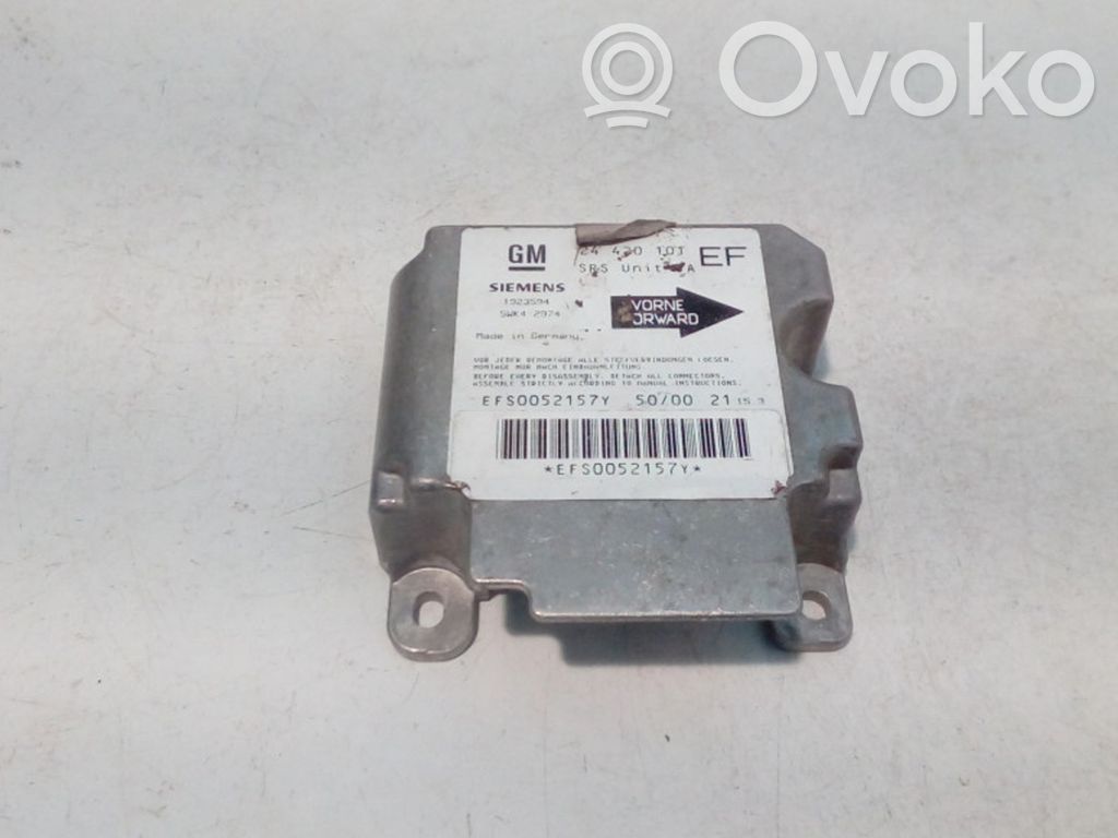 Opel Omega B2 Airbag control unit/module 