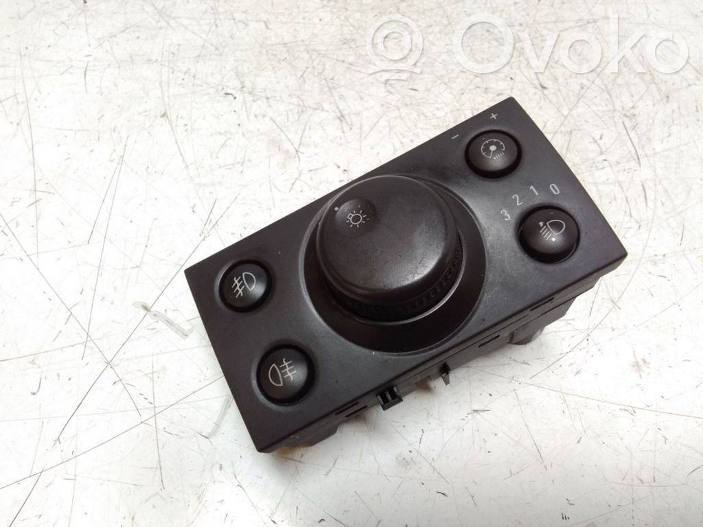Light switch   13177066,04060050