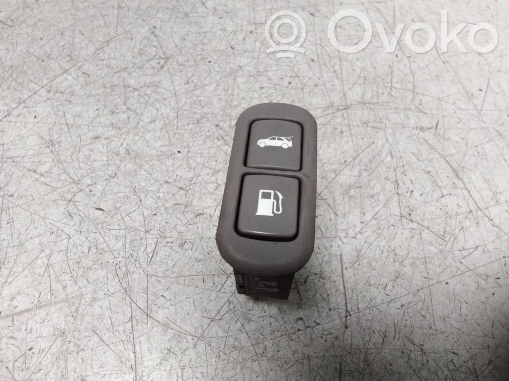 Tailgate opening switch   935503E020