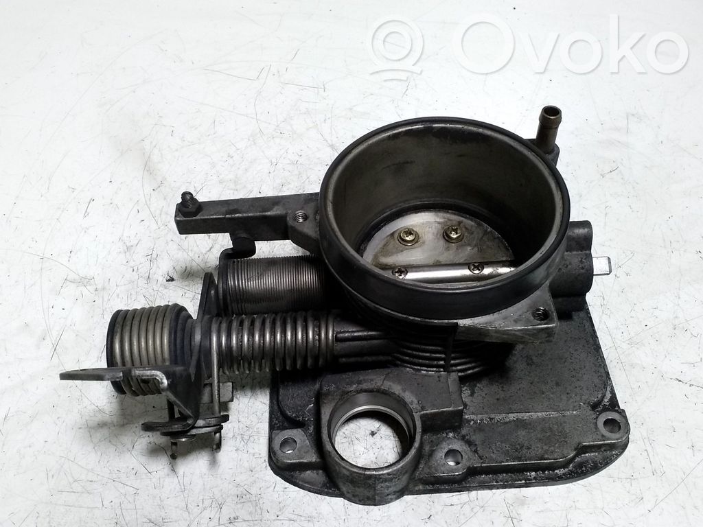 BMW 7 E38 Throttle valve 