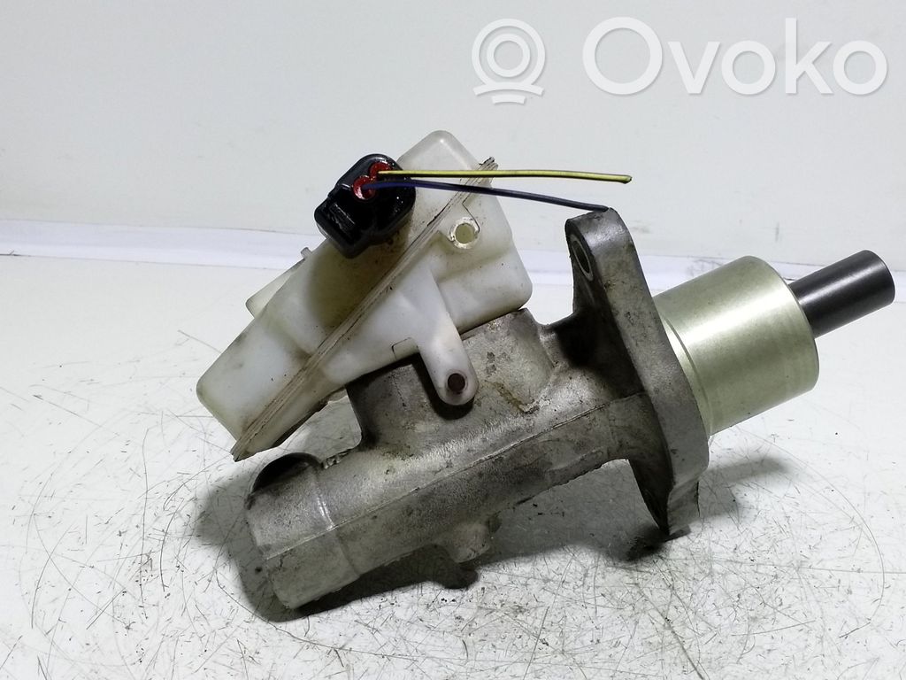 Ford Focus C-MAX Master brake cylinder 