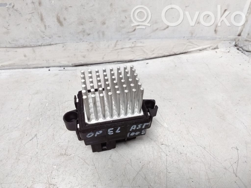 Opel Astra J Heater blower motor/fan resistor 