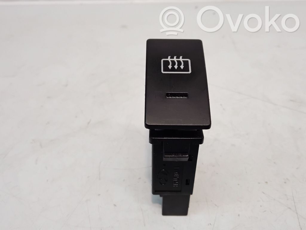 Hyundai Matrix Windscreen/window heater switch 
