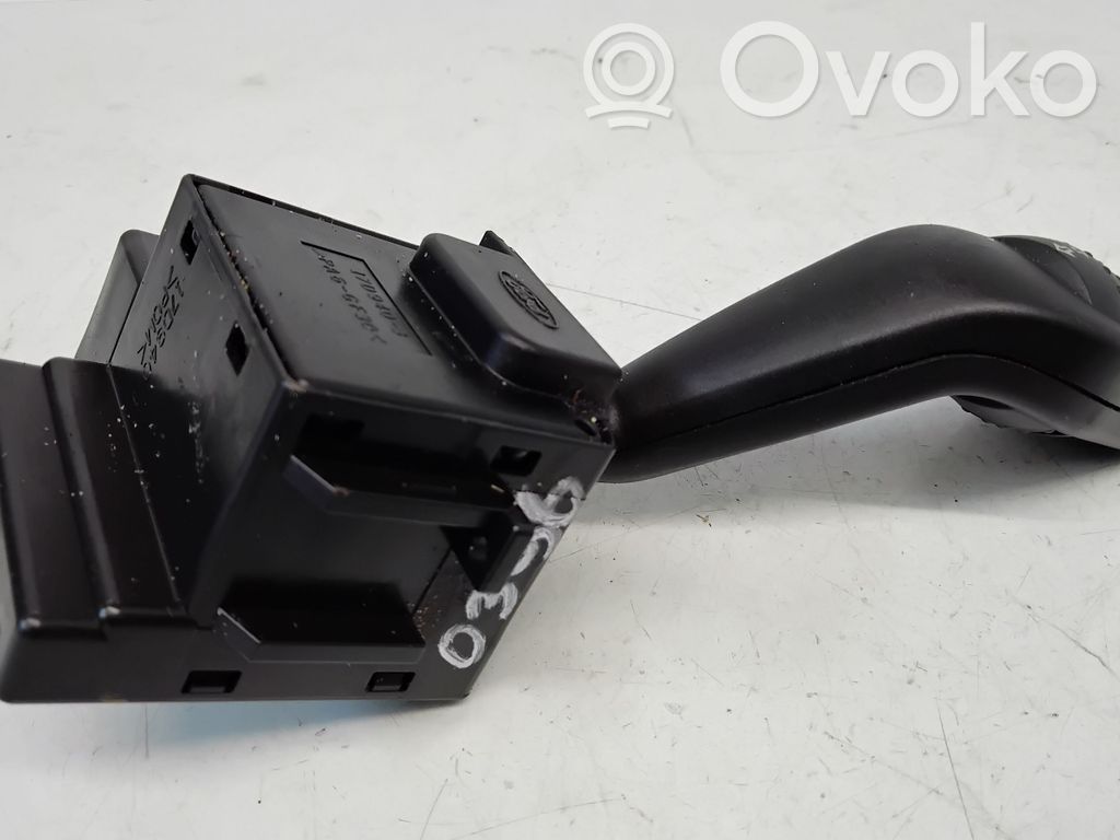 Ford Focus C-MAX Indicator stalk 