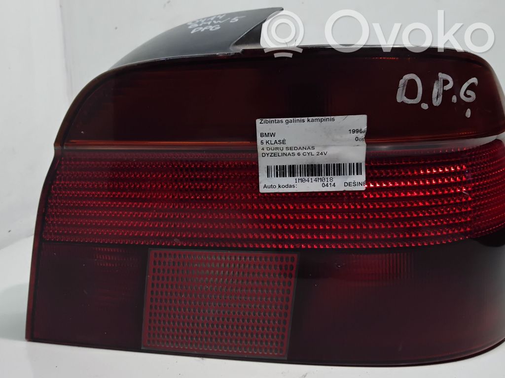 BMW 5 E39 Aizmugurējais lukturis virsbūvē 