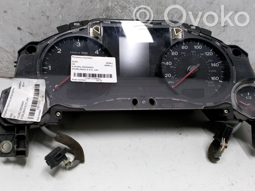 Audi A8 S8 D3 4E Speedometer (instrument cluster) 