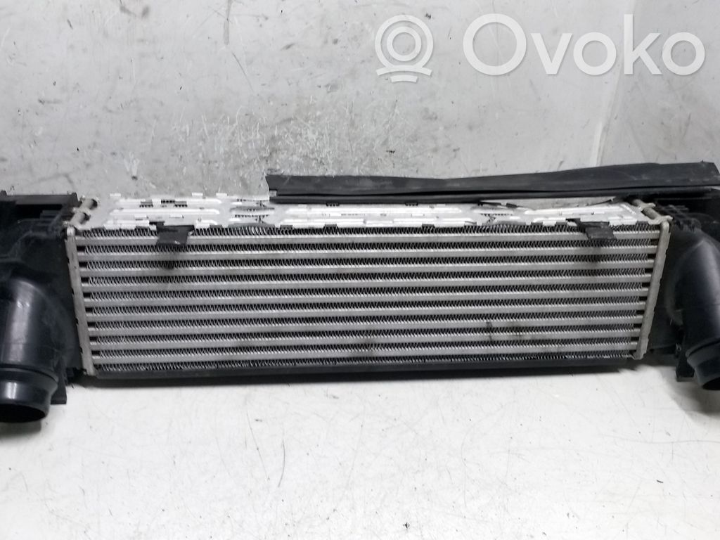 Chłodnica powietrza doładowującego / Intercooler   M151693D1751,760053004