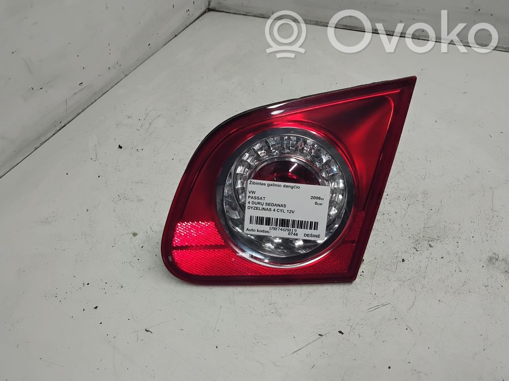 Volkswagen PASSAT B6 Rückleuchte Heckleuchte innen 