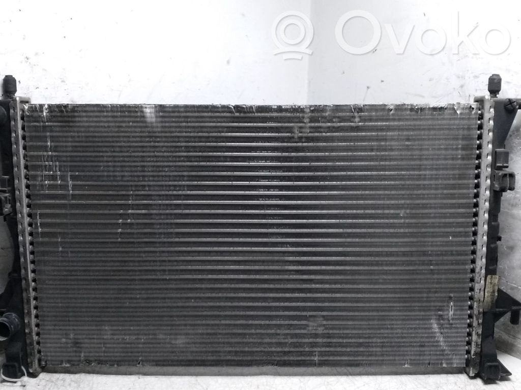 Renault Laguna II Coolant radiator 