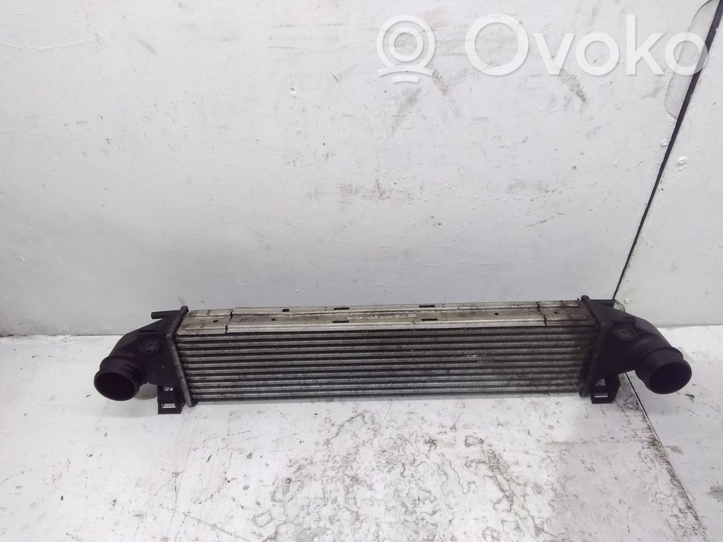 Volvo V60 Interkūlerio radiatorius 