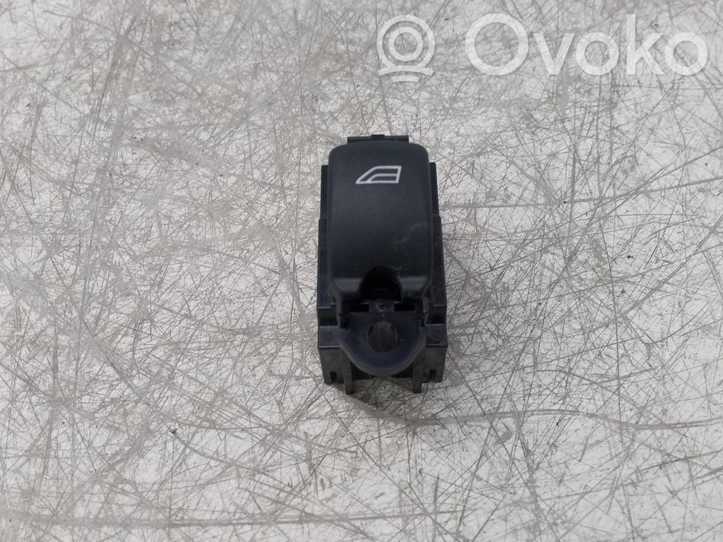 Interruptor del elevalunas eléctrico   31272013