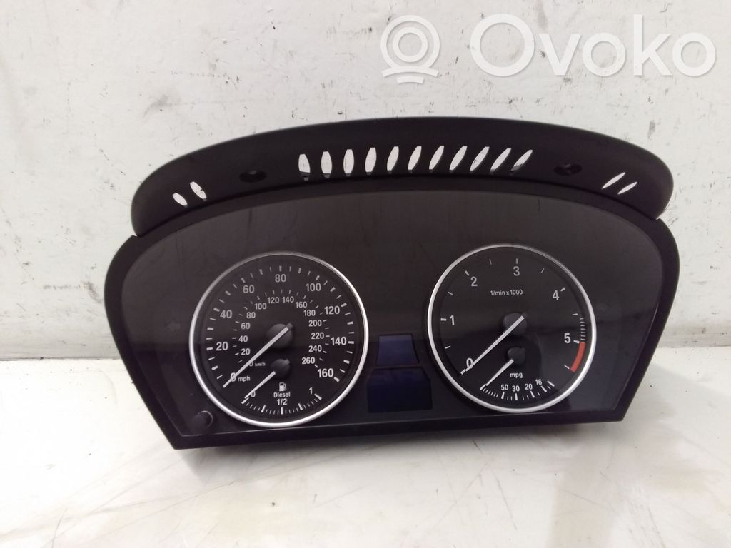 BMW X5 E70 Speedometer (instrument cluster) 