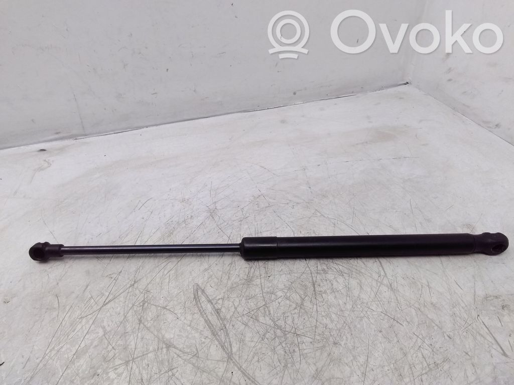 Volkswagen Caddy Amortizor capotă motor 