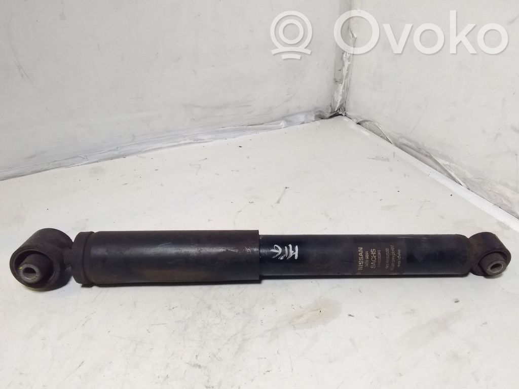 Nissan Qashqai+2 Amortyzator tylny