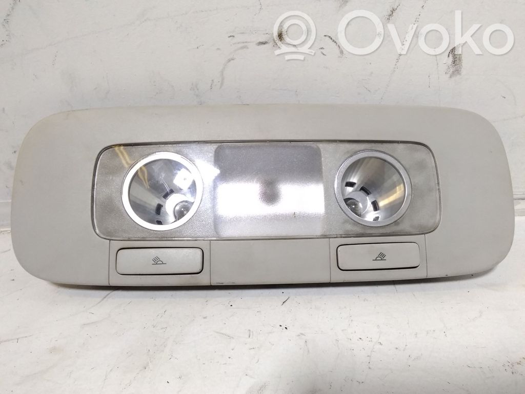 Volkswagen PASSAT CC Lampka podsufitki tylna 
