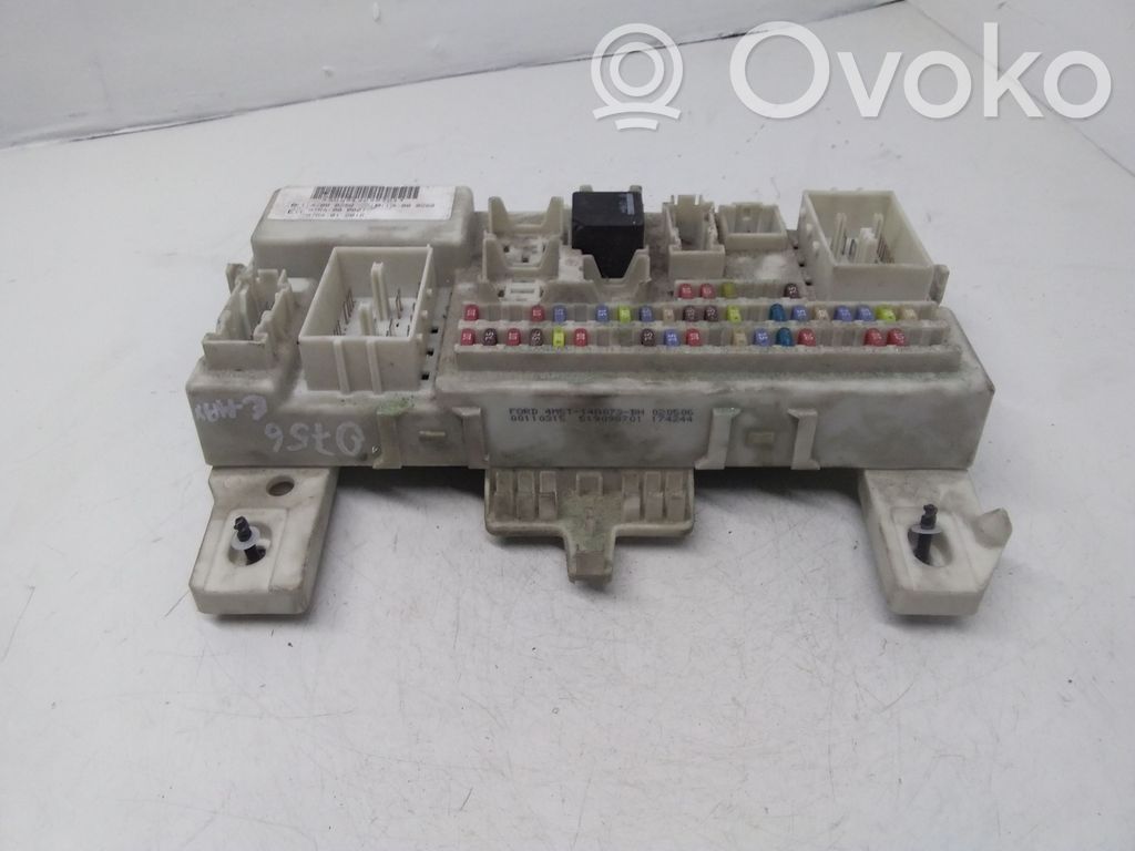 Ford Focus Fuse module 