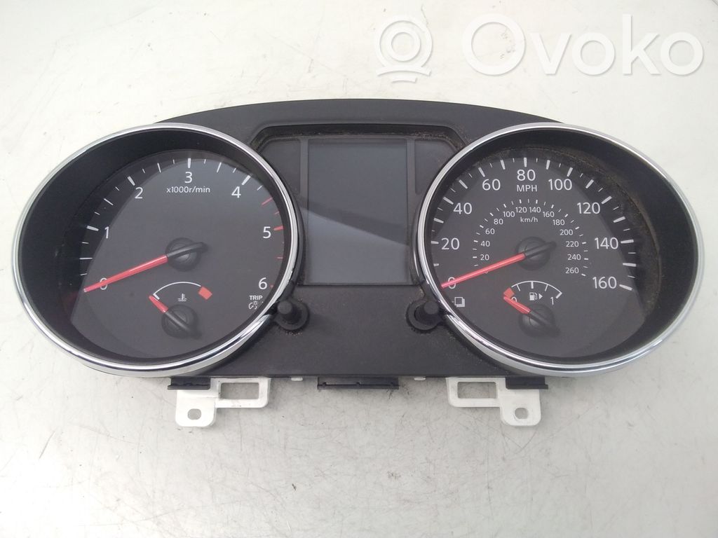 Nissan Qashqai+2 Vitezometru (grup de instrumente) 