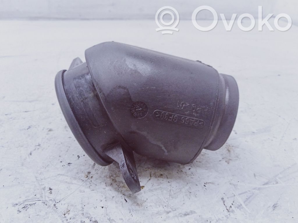Audi A6 S6 C6 4F Turbo air intake inlet pipe/hose 