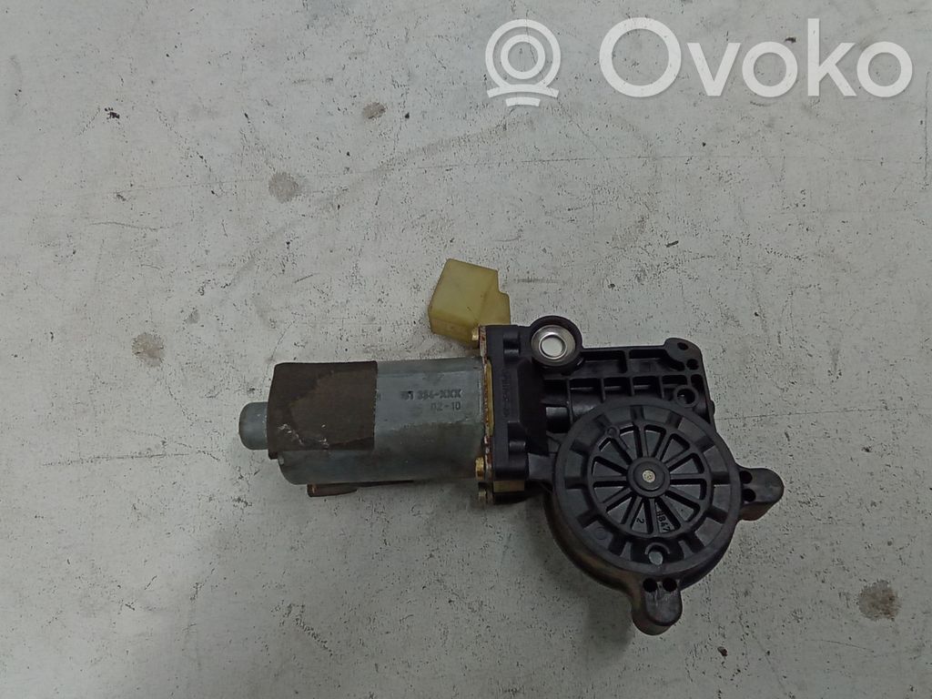 Volvo XC90 Silnik regulatora szyby drzwi przednich 
