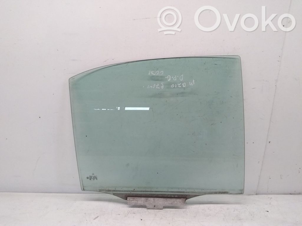 Takaoven ikkunalasi