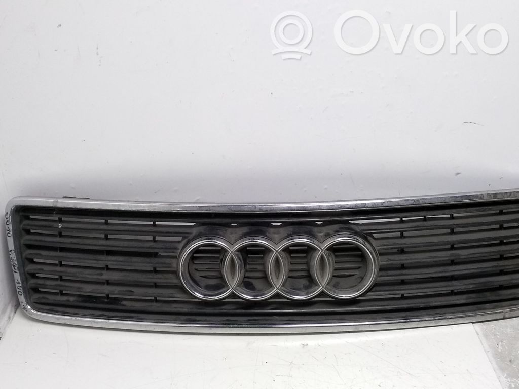 Audi 100 S4 C4 Griglia anteriore