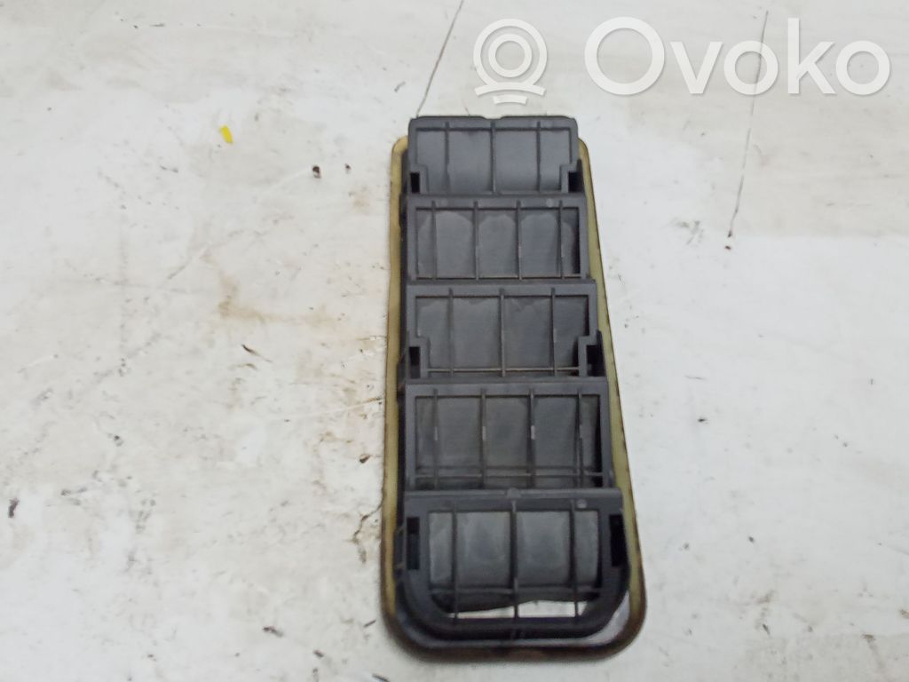 Válvula de presión del panel lateral trasero   8623444