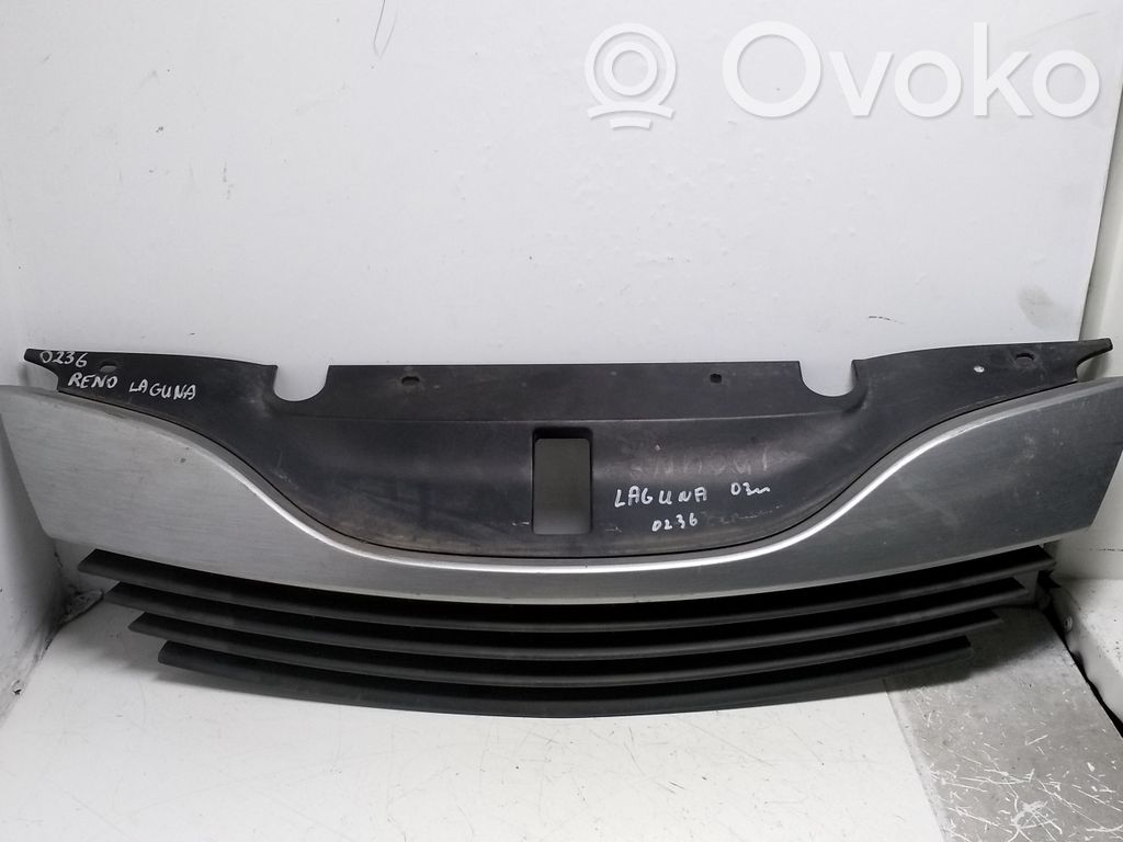 Renault Laguna II Front grill 