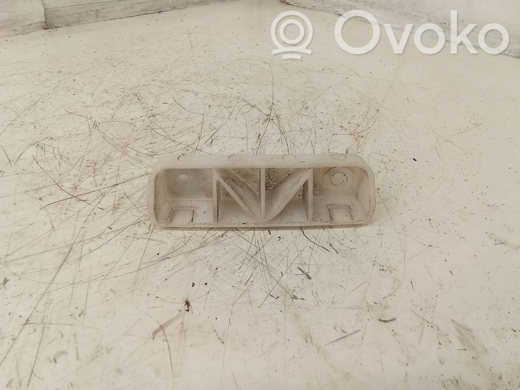 Nissan Qashqai Suport montare bară spate