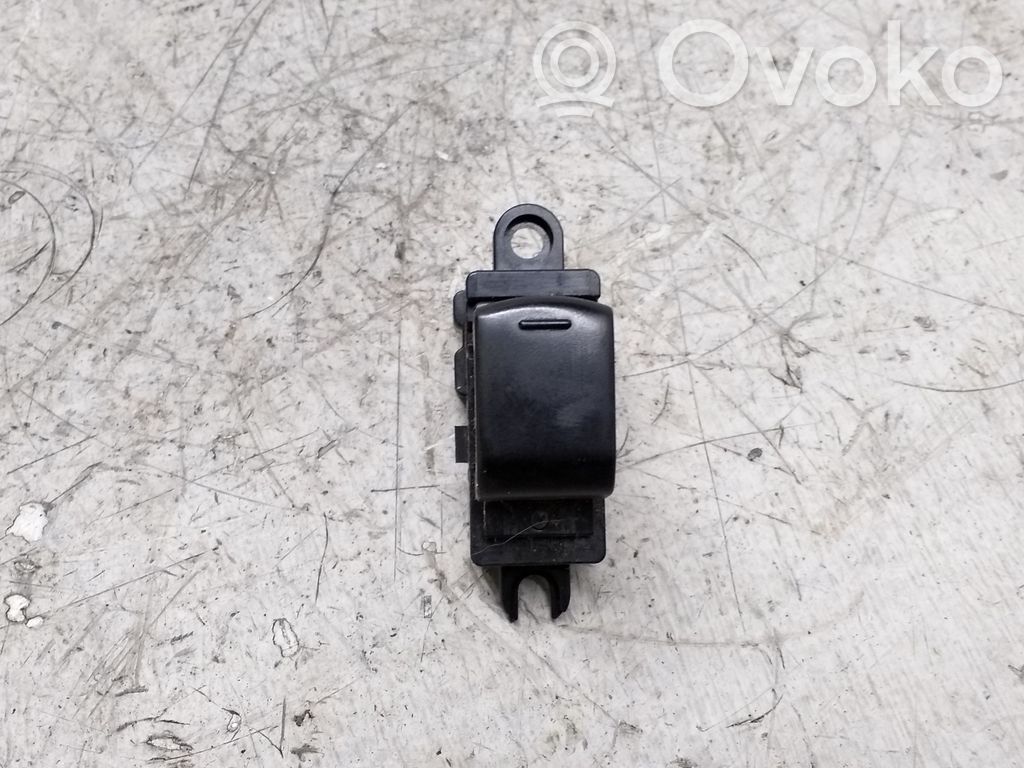 Interruptor del elevalunas eléctrico   25411BR00A