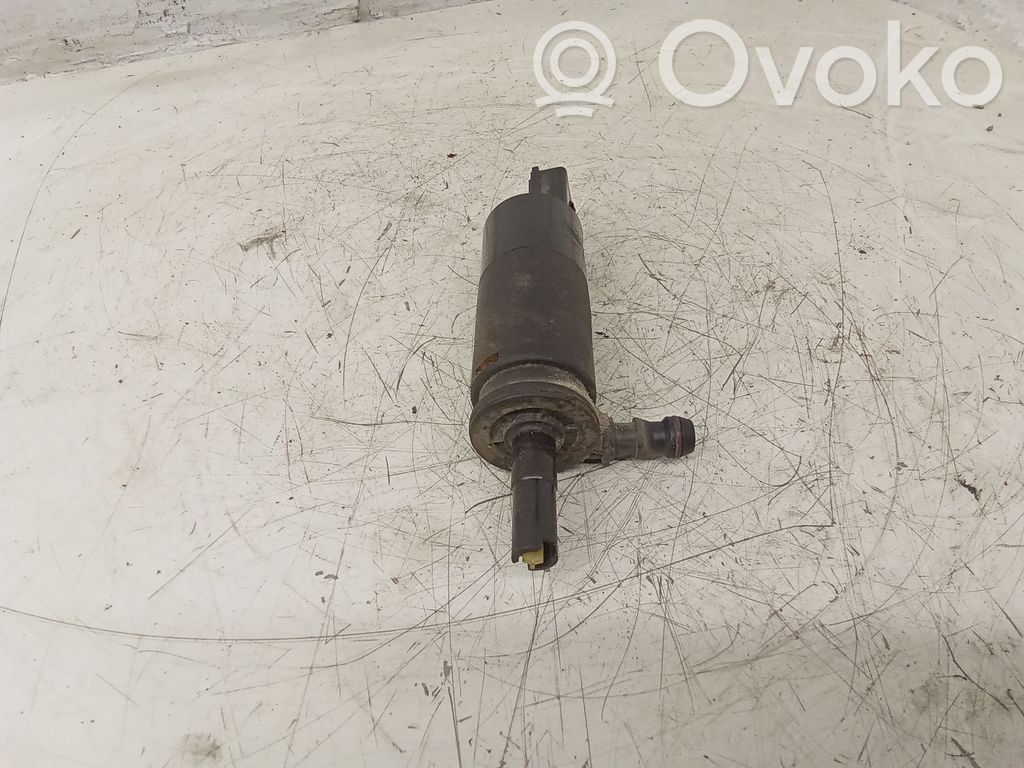 Pompe lave-phares   8377613