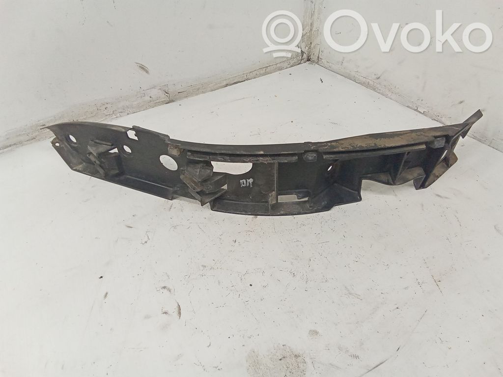 Volkswagen Touareg I Soporte del parachoques delantero 
