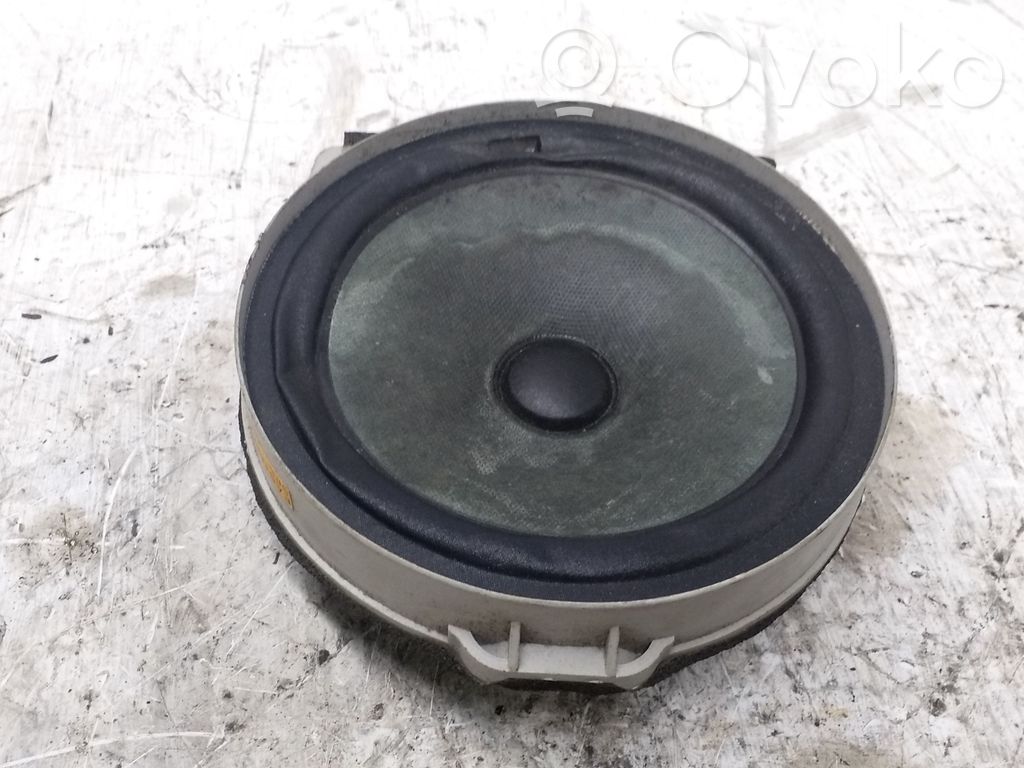 Honda Civic Rear door speaker 
